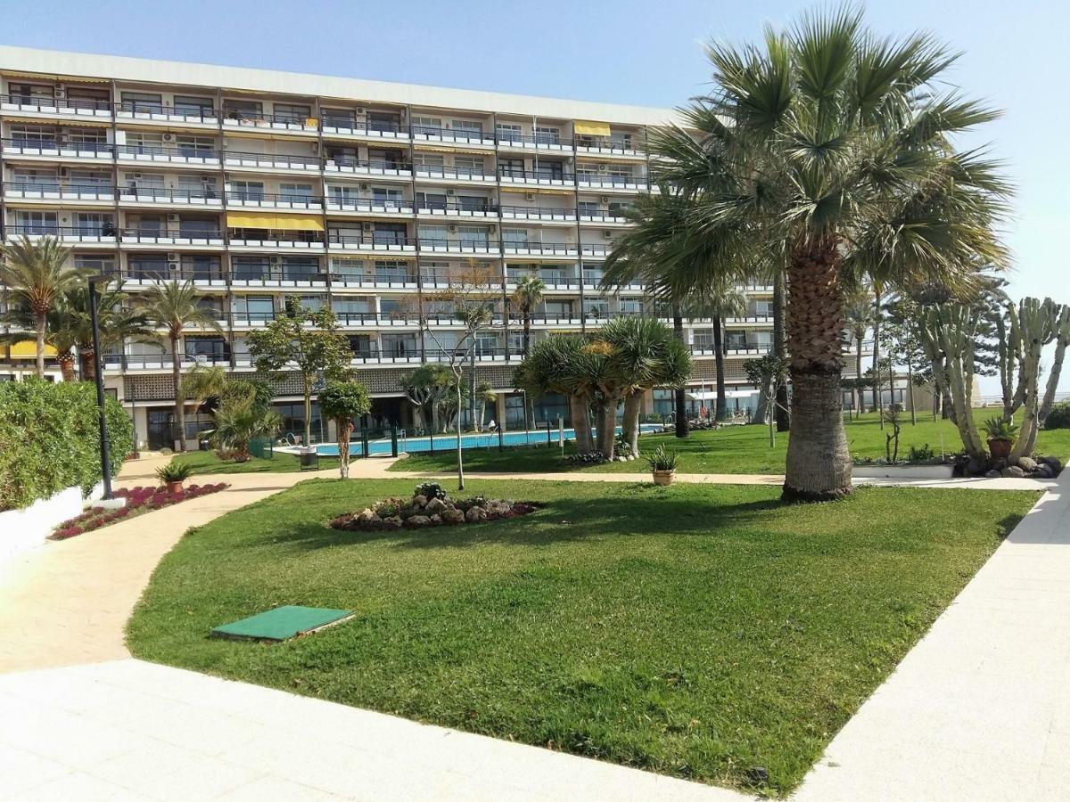 Estudio En 1A Linea Torremolinos Kültér fotó